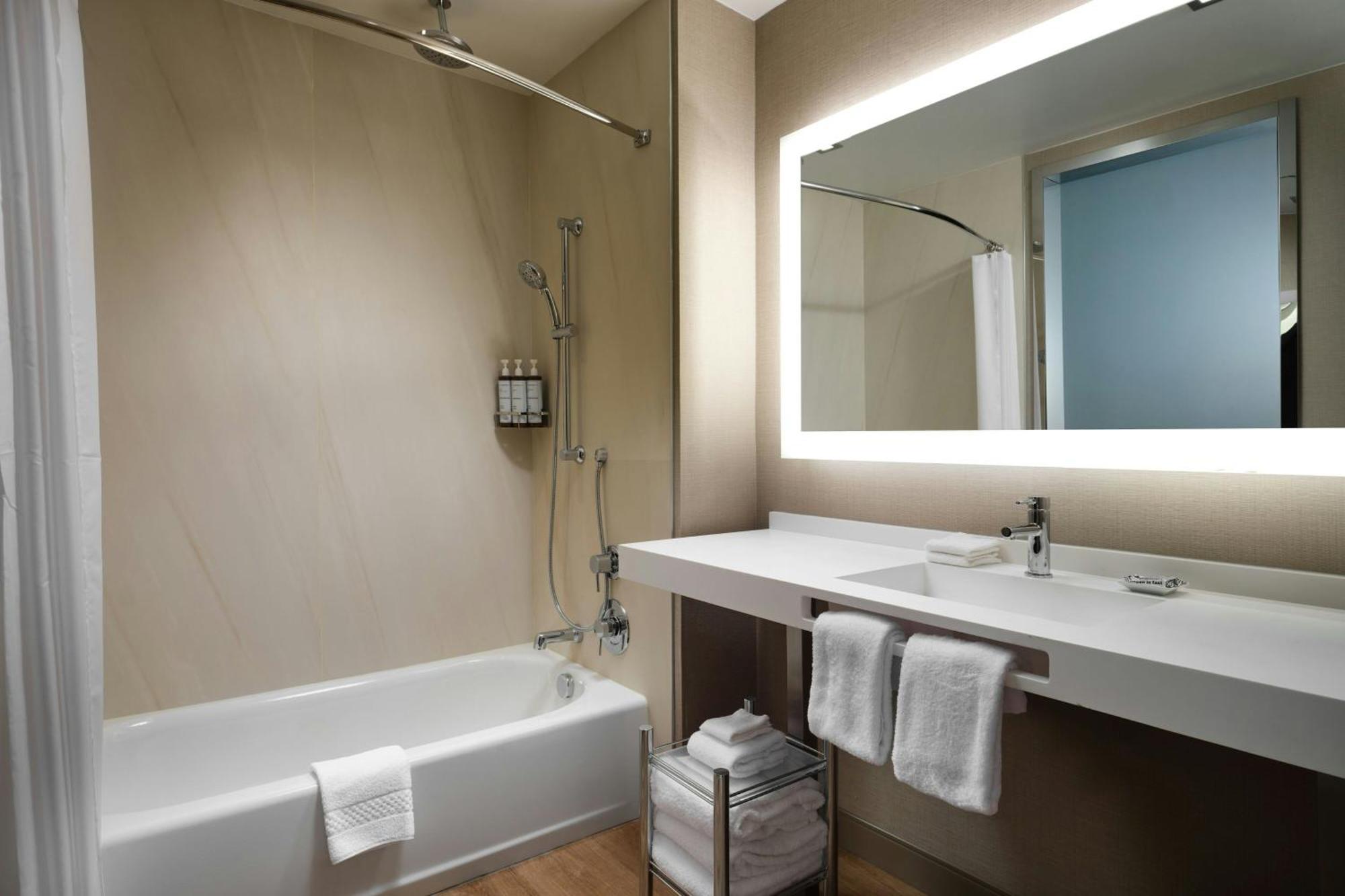 AC Hotel By Marriott Jackson Ridgeland Exteriör bild